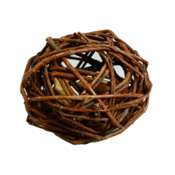 Balle en saule remplie de pommes